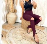 CALÇA LEGGING BANDAGEM COM FENDA NO JOELHO