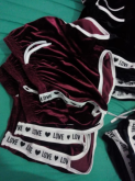 SHORTS AVELUDADO LOVE